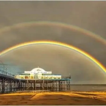 Sea View Apartment Sandy Toes And Salty Kisses Sleeps Upto 4 Cleethorpes Exterior photo