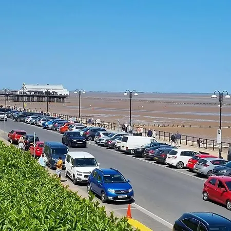 Sea View Apartment Sandy Toes And Salty Kisses Sleeps Upto 4 Cleethorpes Exterior photo