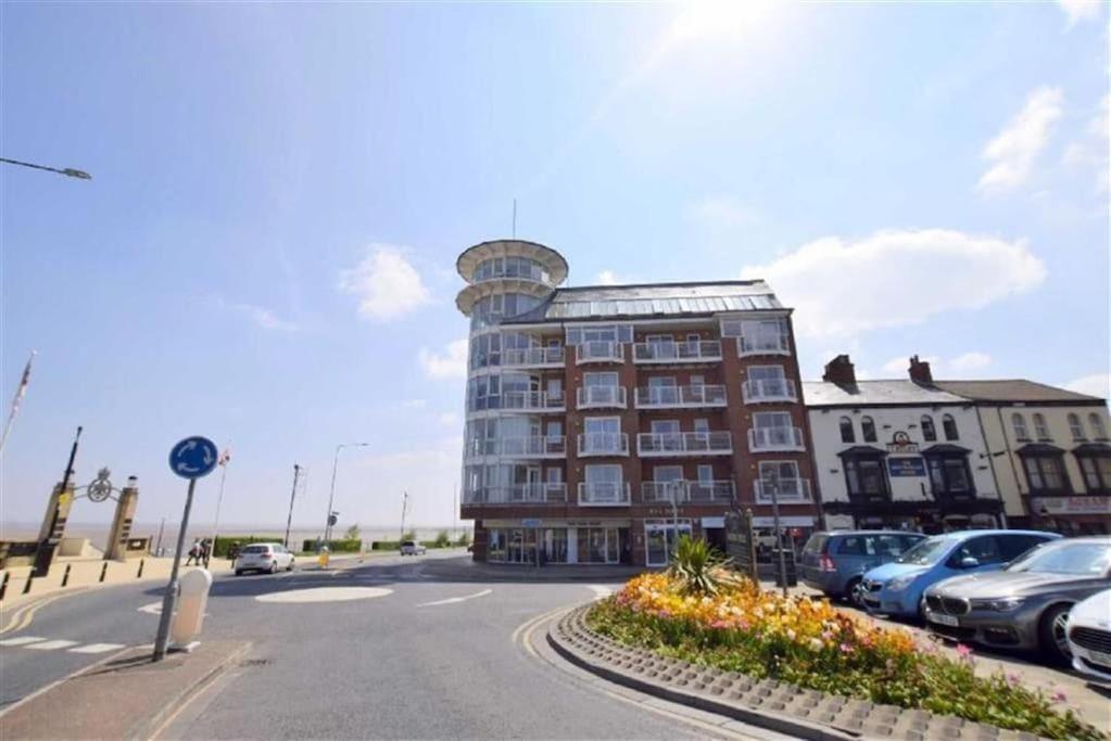 Sea View Sandy Toes And Salty Kisses Sleeps Upto 4 Cleethorpes
